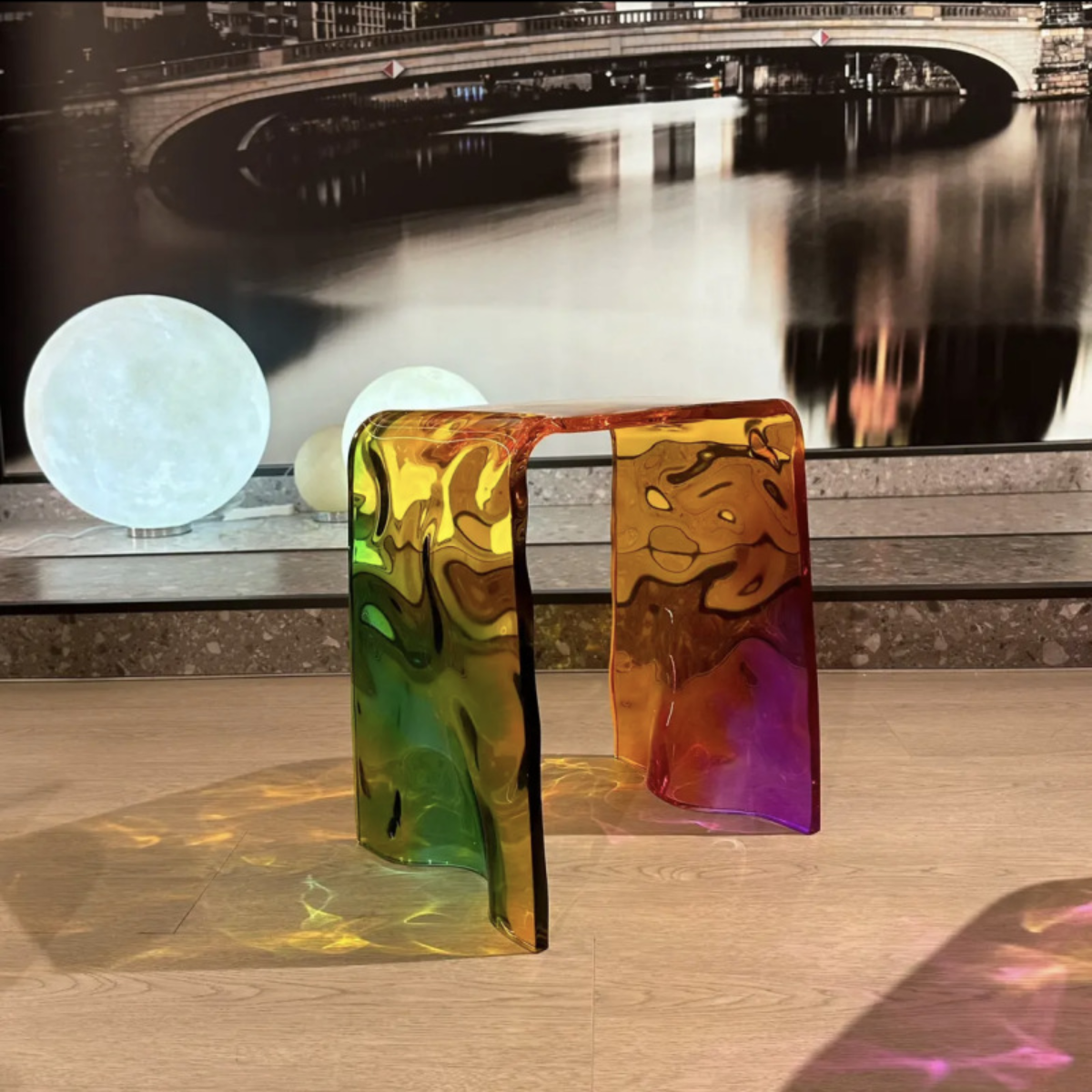 Wave-Pattern Acrylic Cube Stool