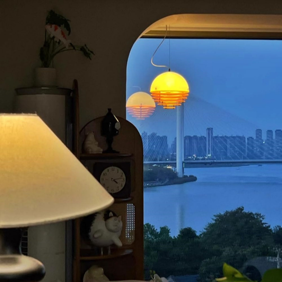 Sunset Glow Pendant Light