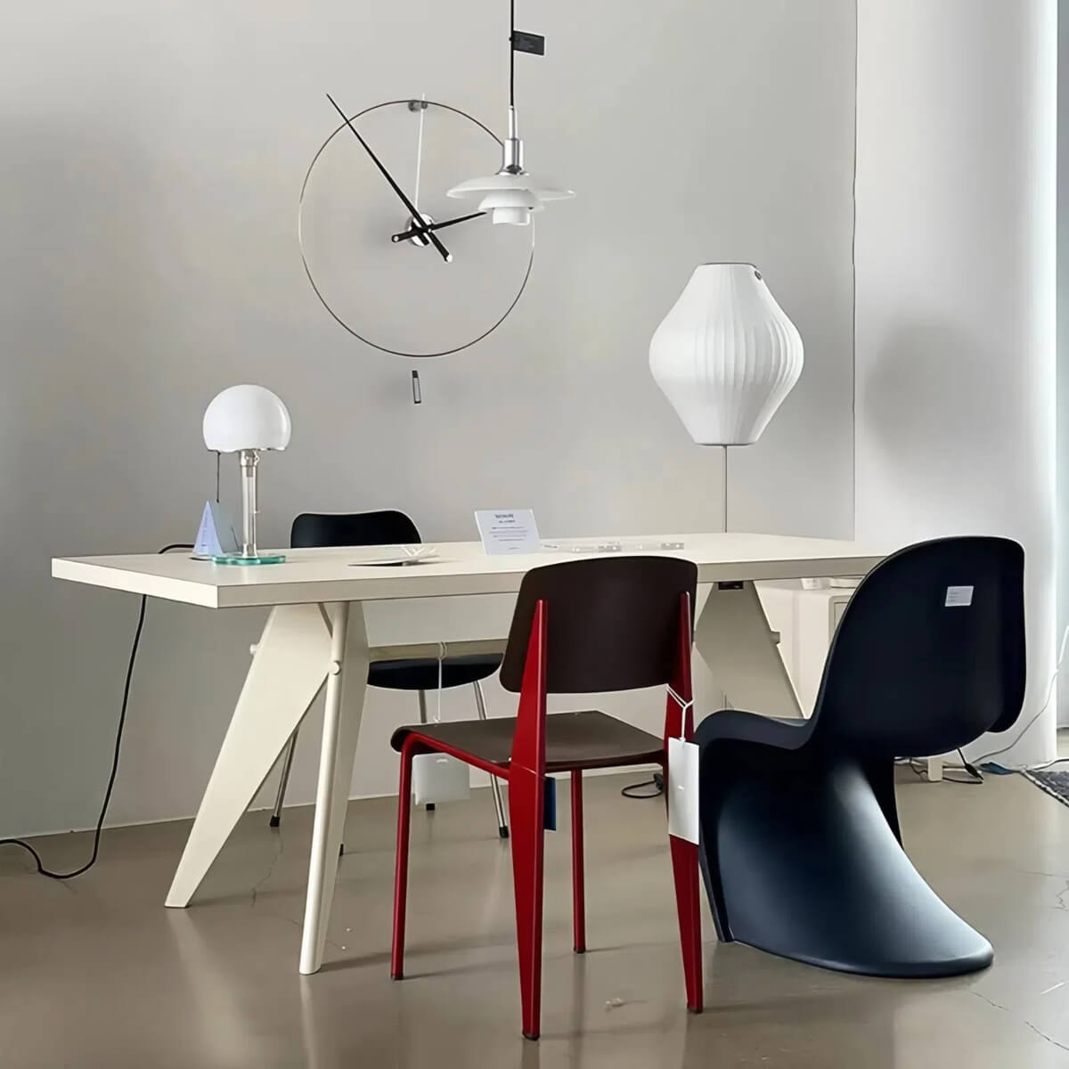 Memphis Creamy Rock Slab Dining Table