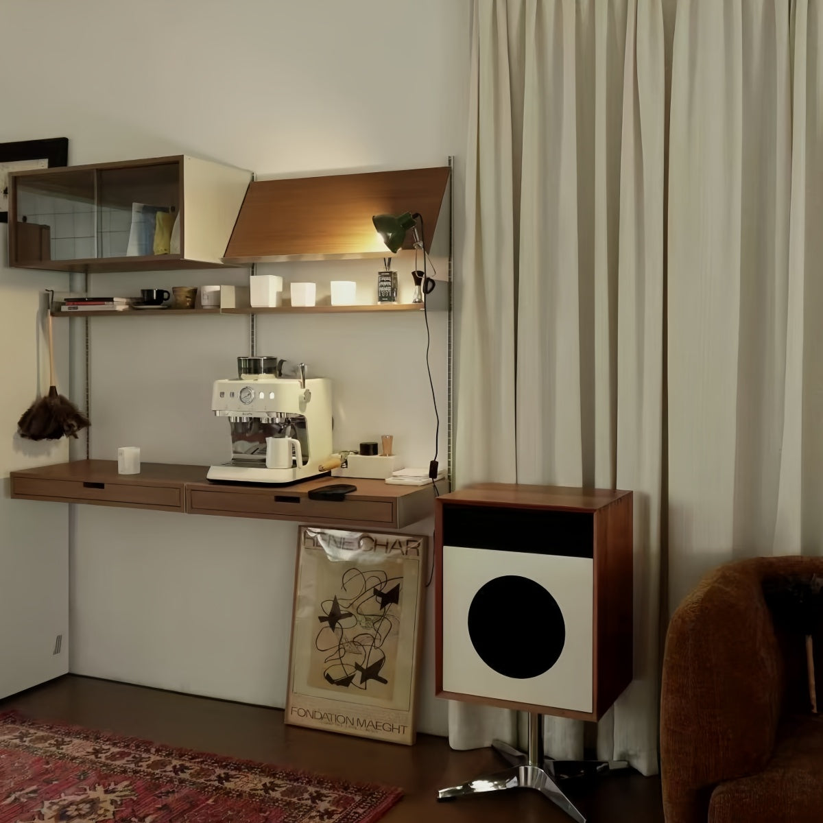 Sculpta Vanity Rack