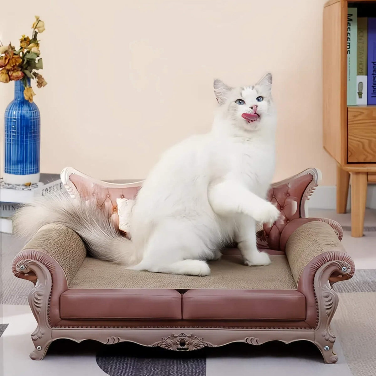 Luxury Cat Scratcher Lounge