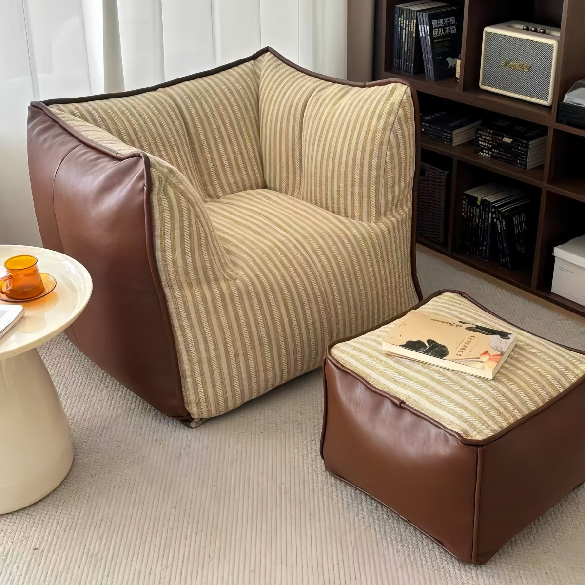Lune Lounge Chair