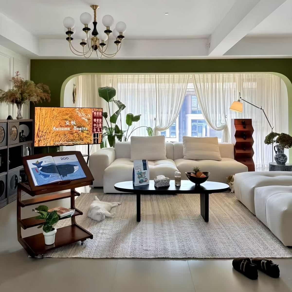 Adjustable Solid Wood C-Shaped Side Table