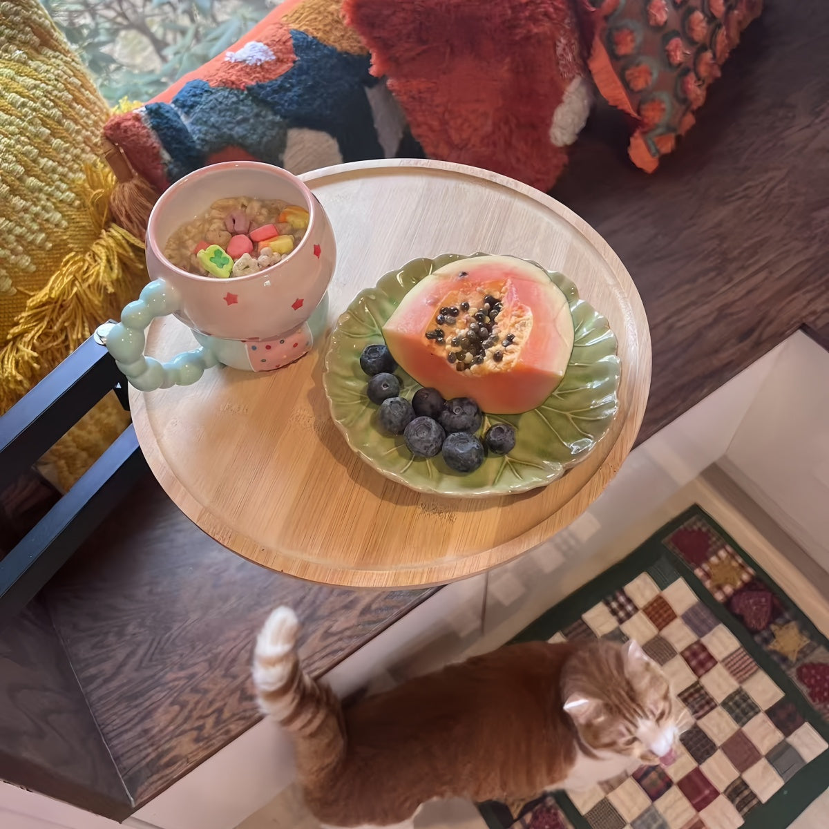 Halo Minimal Wall-Mount Table