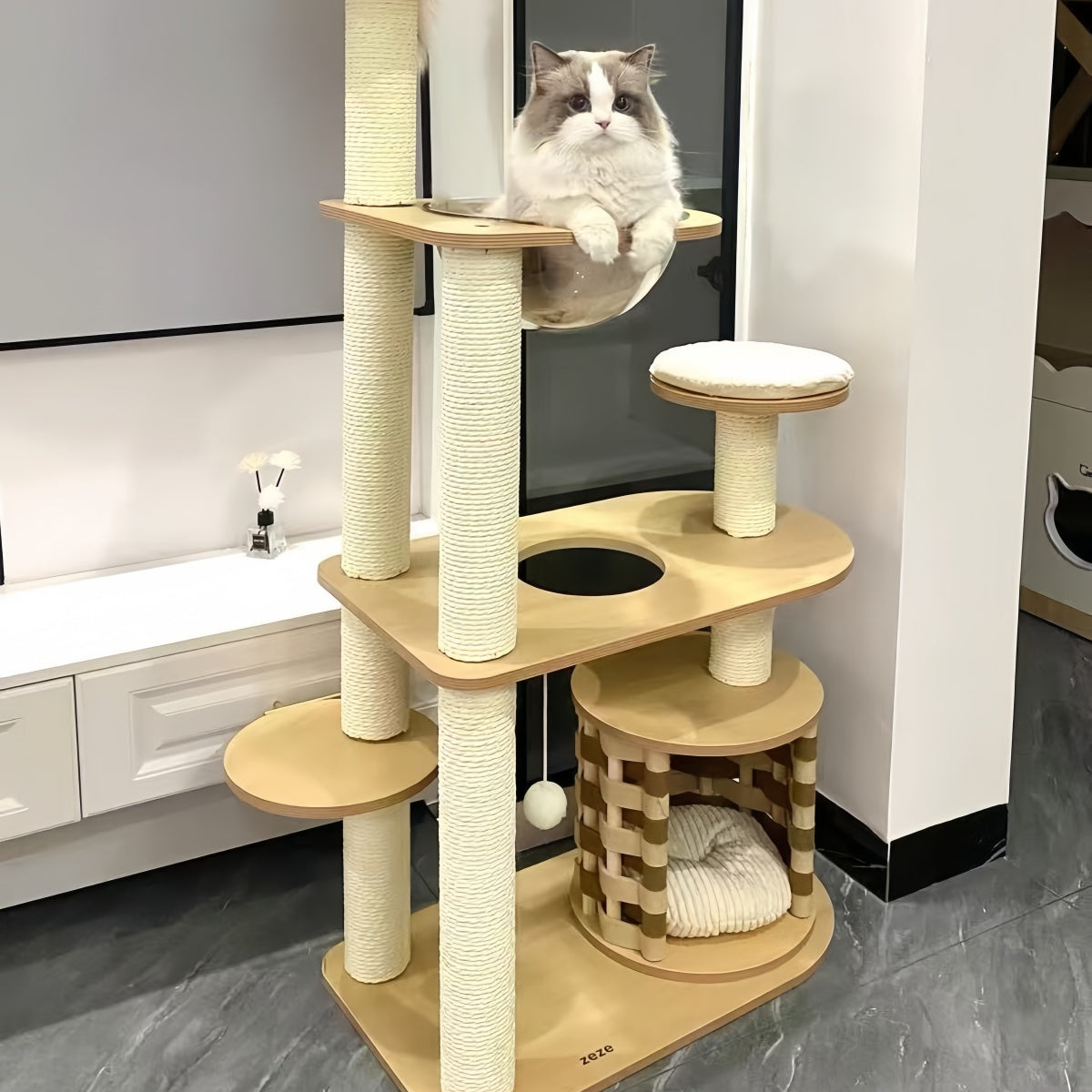 Nova All-in-One Minimalist Cat Tree