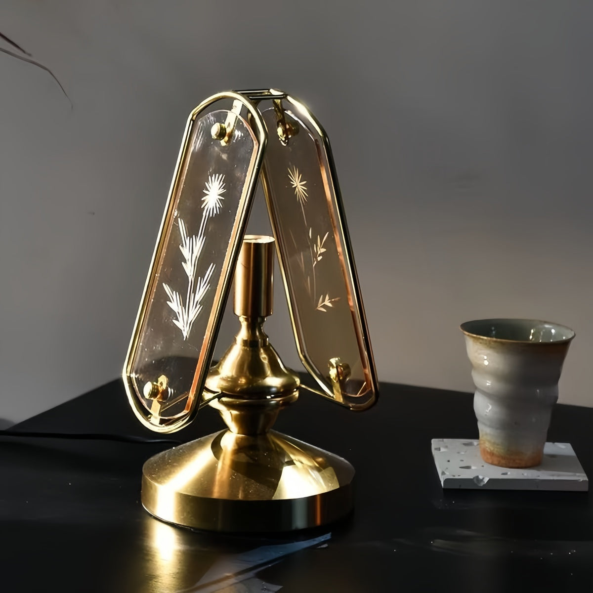 Vintage French Style Glass Table Lamp