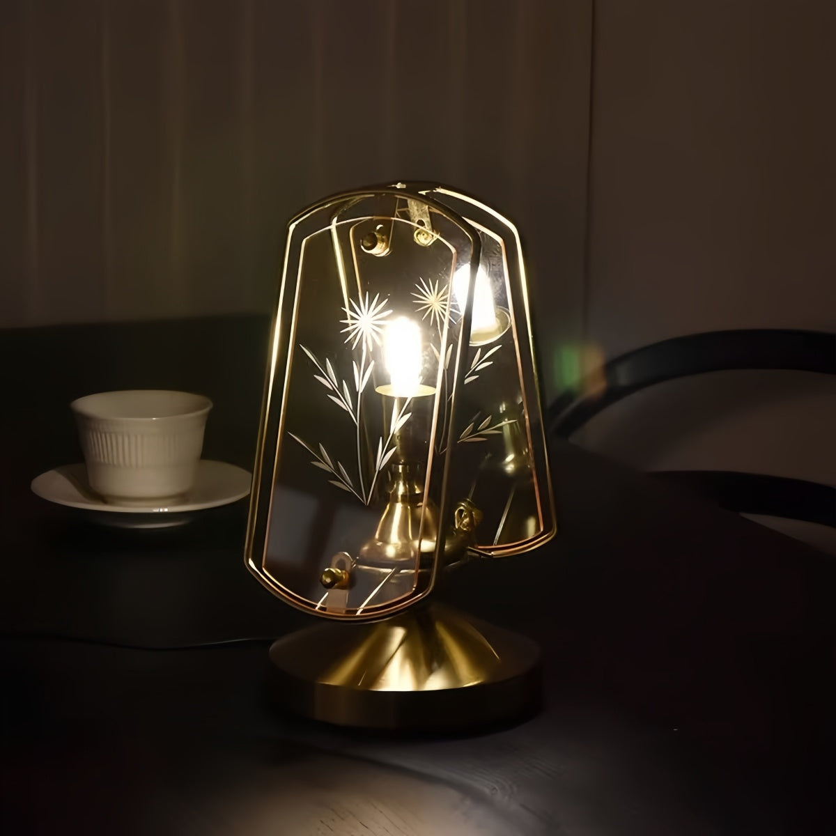 Vintage French Style Glass Table Lamp