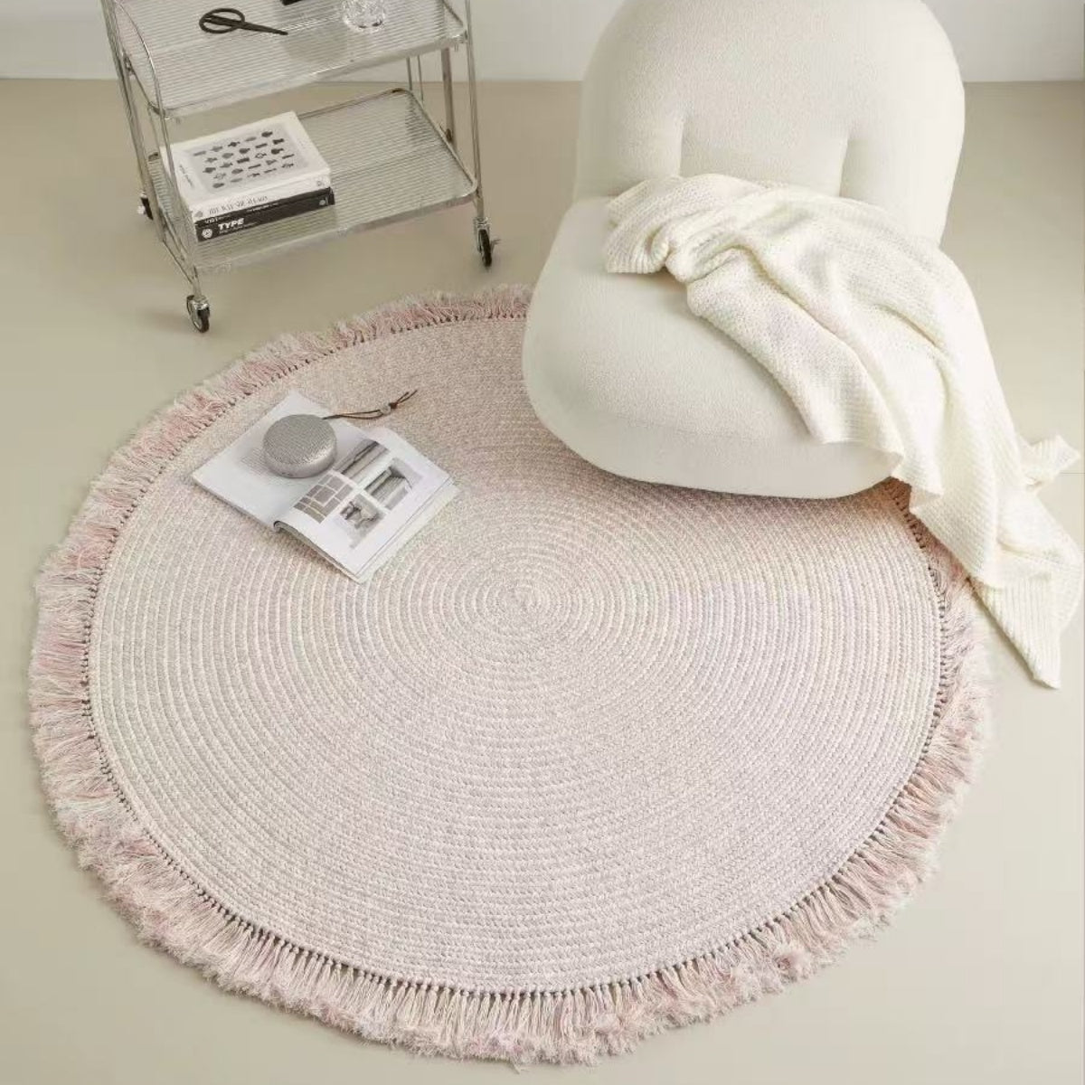 Tea Rose Round Rug