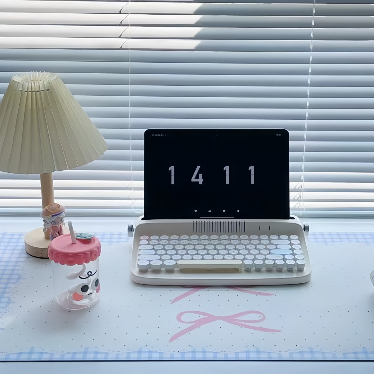 Extra-Large Bowknot Mouse Pad