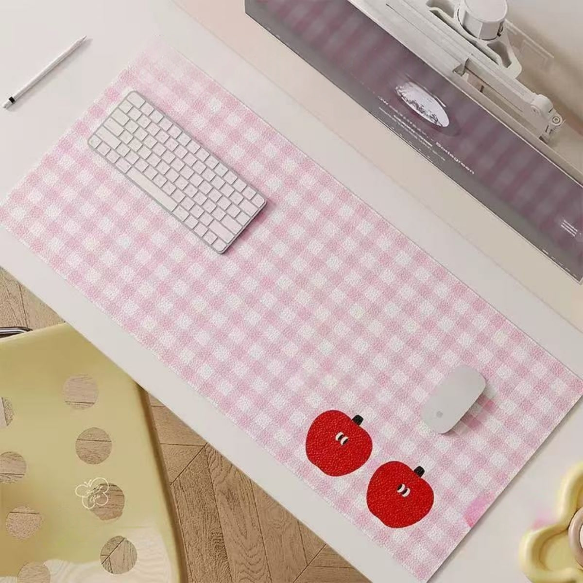 Cartoon Apple Extra-Large Mouse Pad