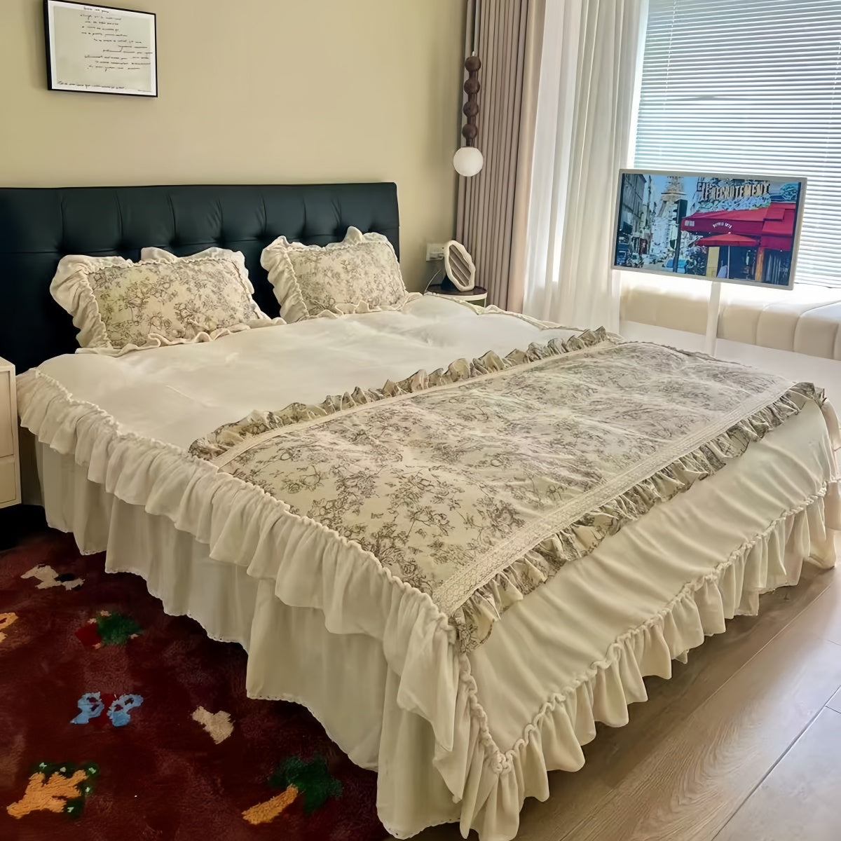 Beige Floral Velvet Bedding Set