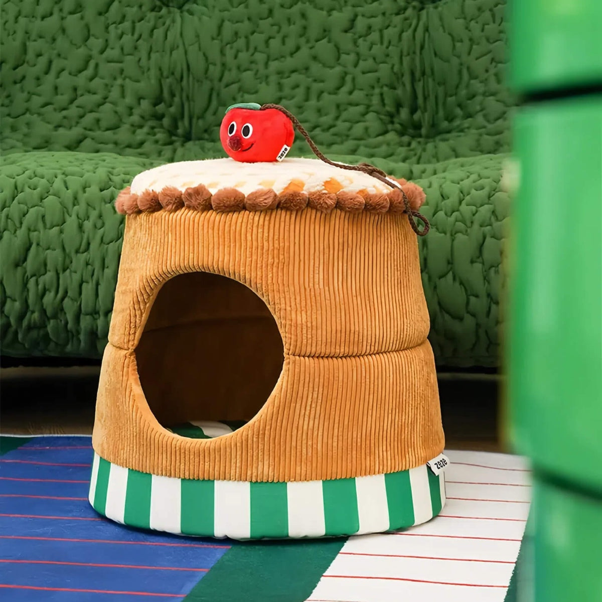 Apple Pie Foldable Pet House