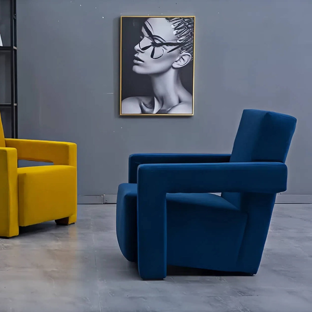Utrelle Armchair (Multiple Colors)