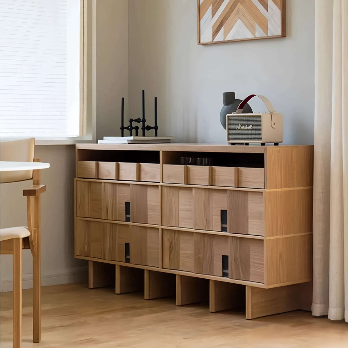 Luxe Modern Marseille Cabinet