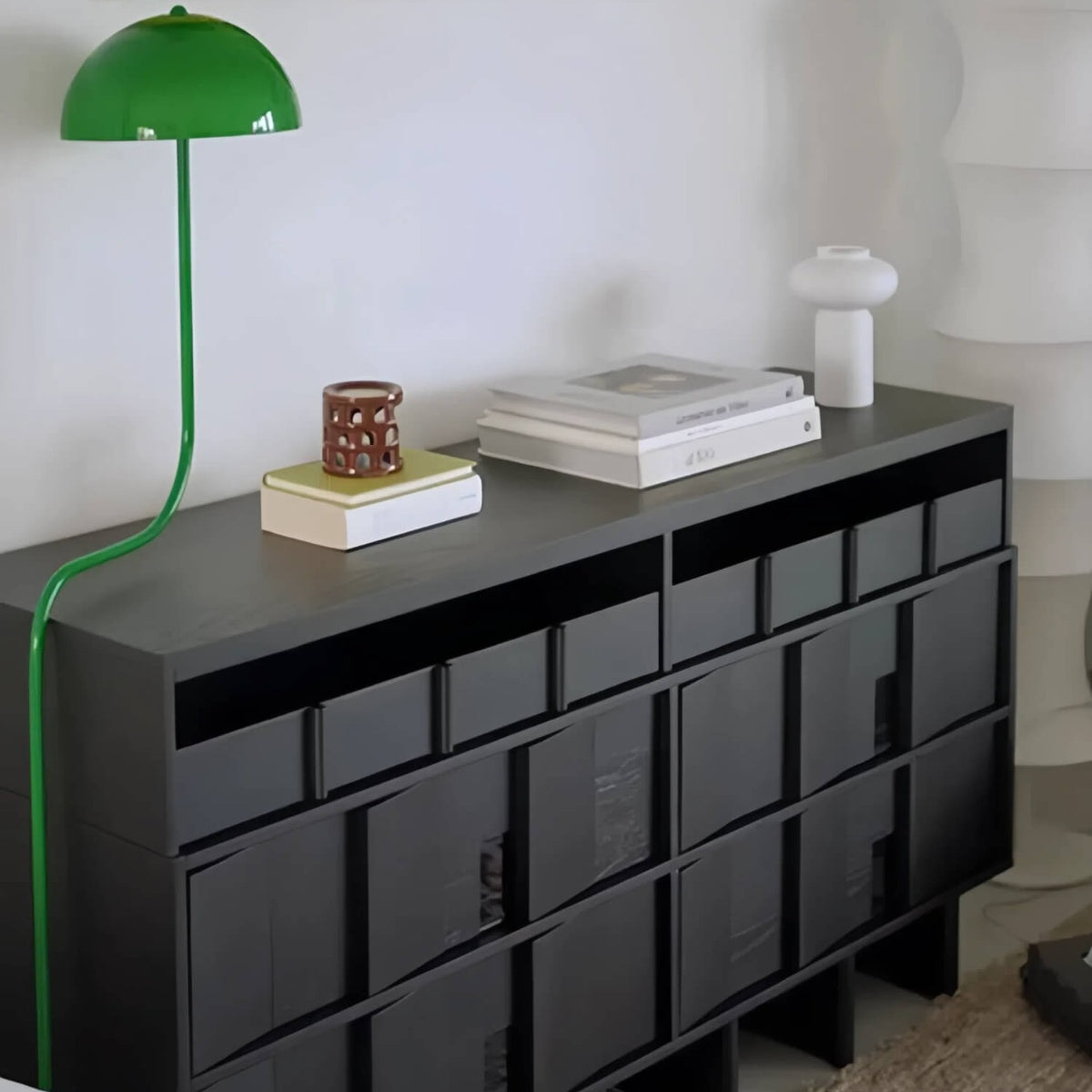 Luxe Modern Marseille Cabinet