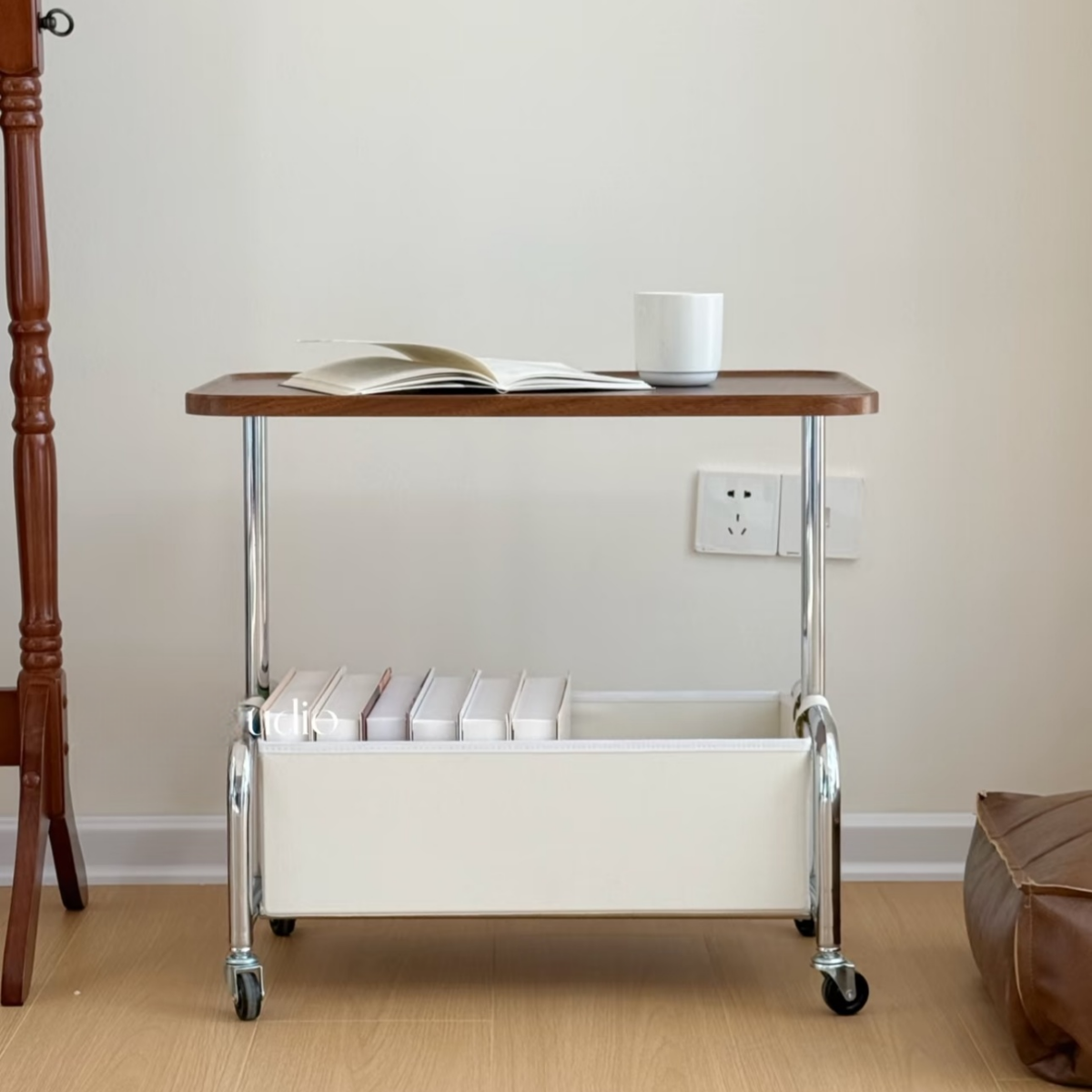 Cozy Glide Cart