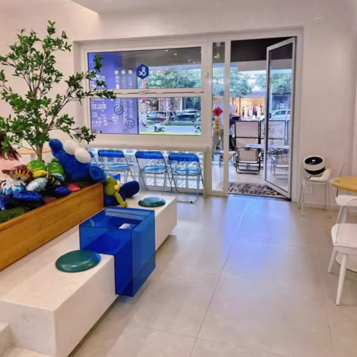 Nordic Gradient Acrylic Coffee Table