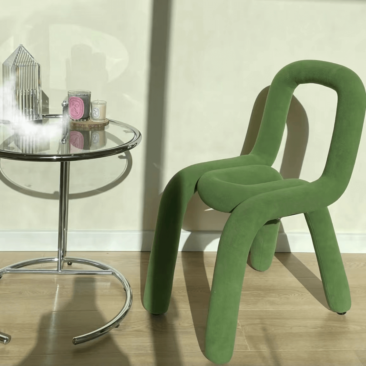Curvy Tube Chair (Multiple Colors)