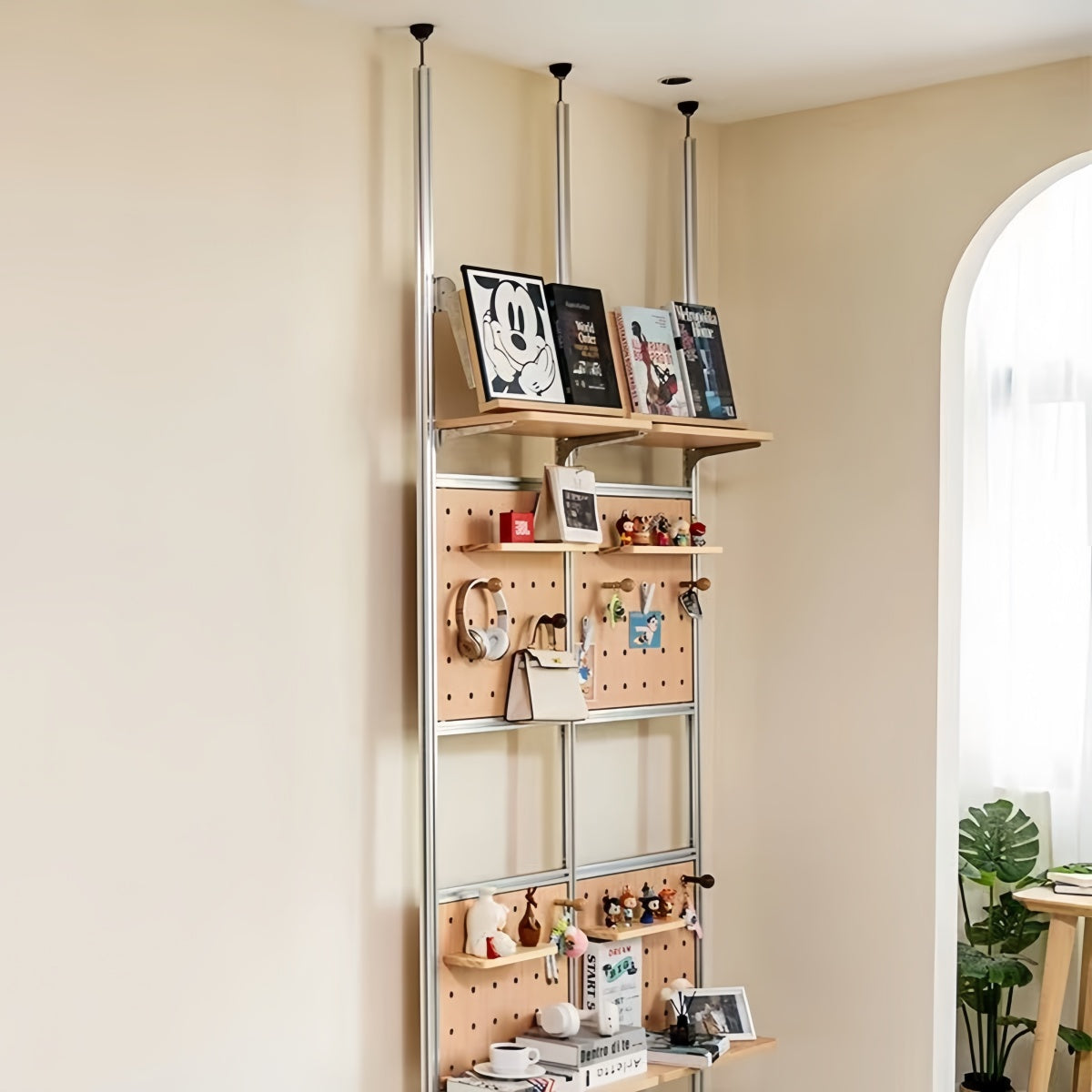 Echo Shelf