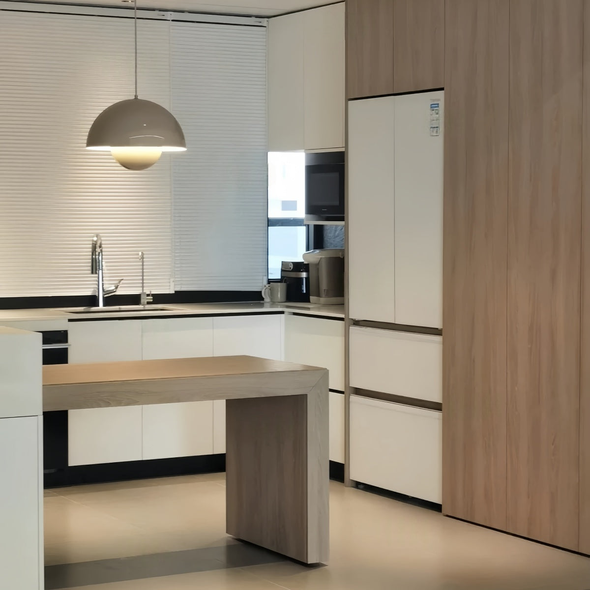 Minimalist Bud-Shaped Orb Pendant Light