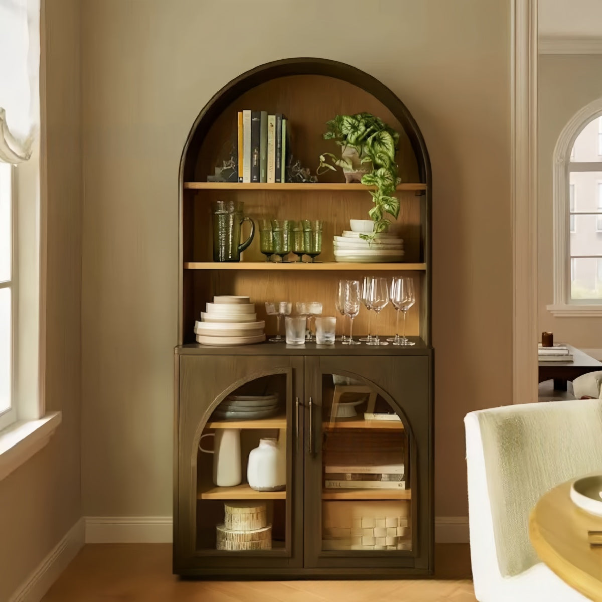 Forme Cabinet