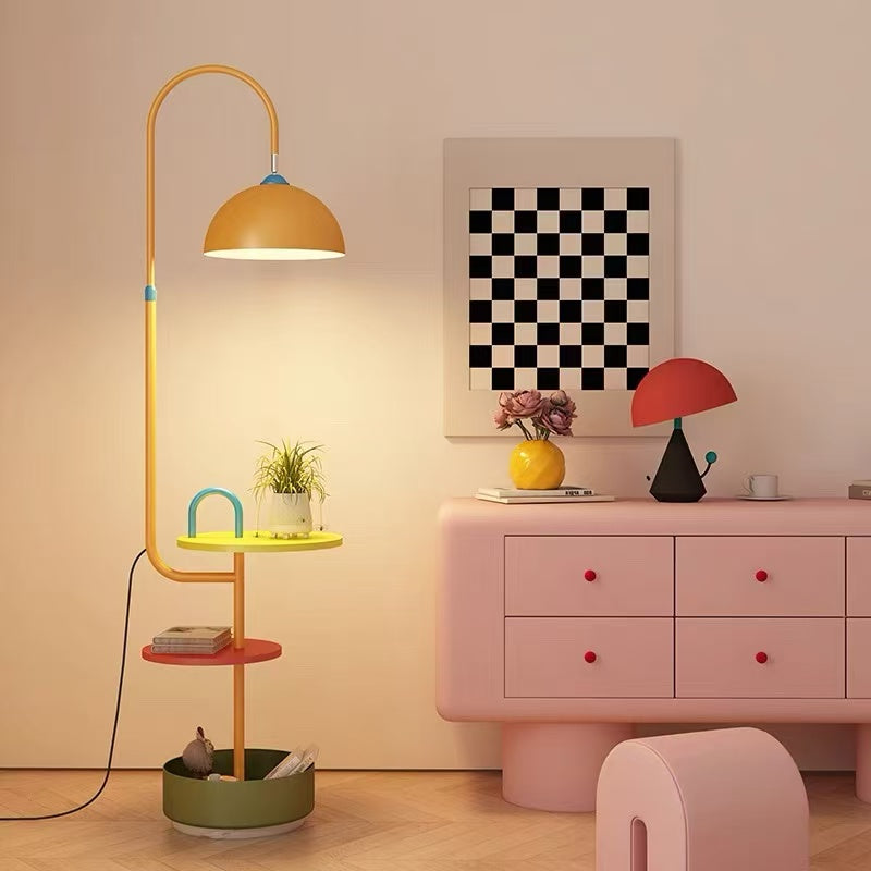 Benny Bumbles Lamp with Coffee Table