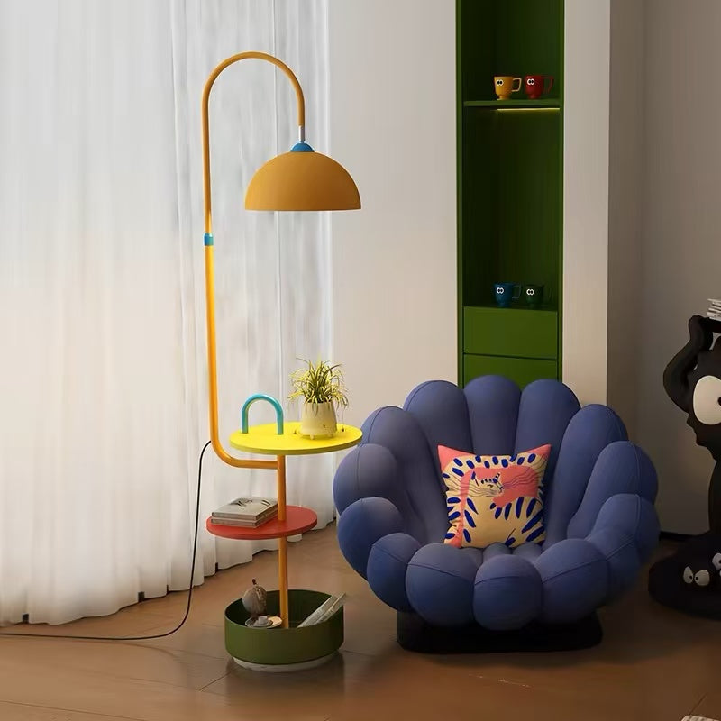 Benny Bumbles Lamp with Coffee Table