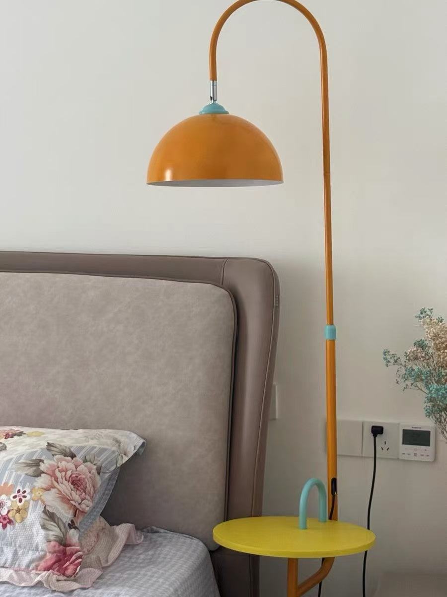 Benny Bumbles Lamp with Coffee Table