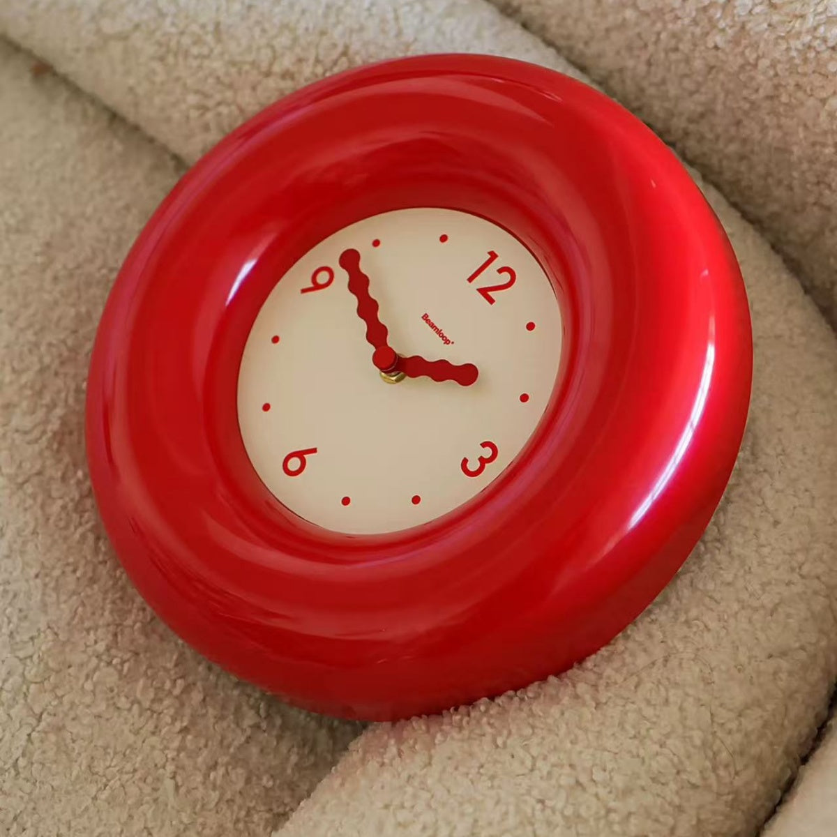 Bauhaus Retro Silent Wall Clock