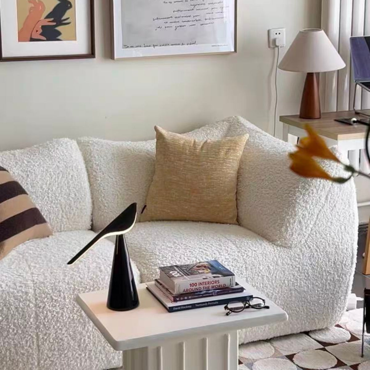 Lunaro Sofa