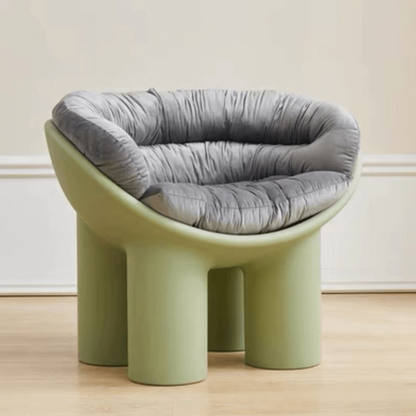 Tubby Lounge Chair (plastic)