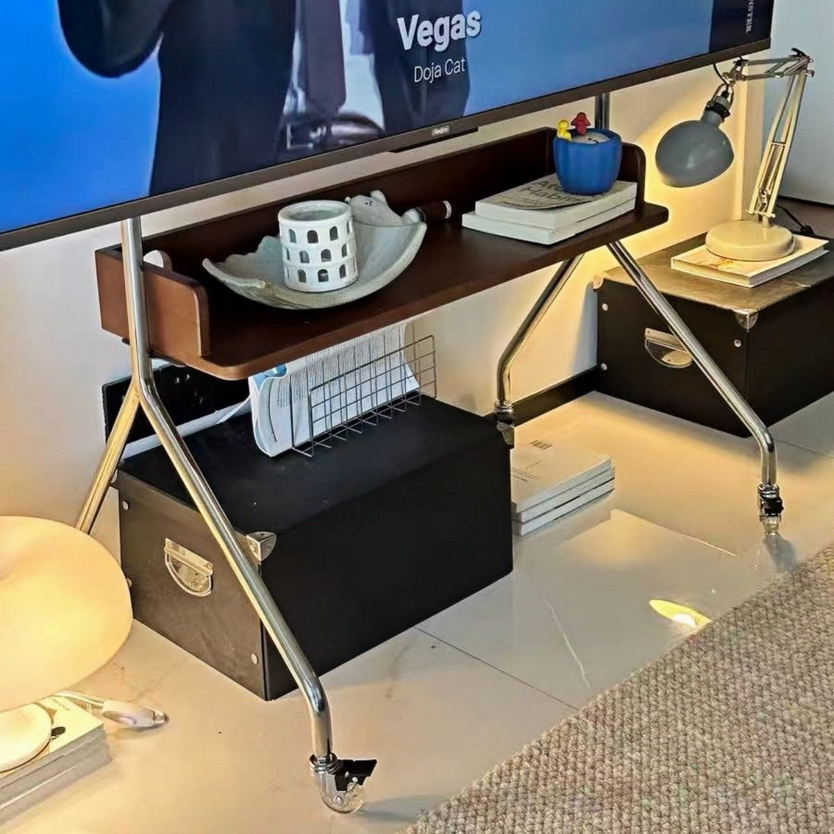 CABTE Stillwood Mobile TV Console